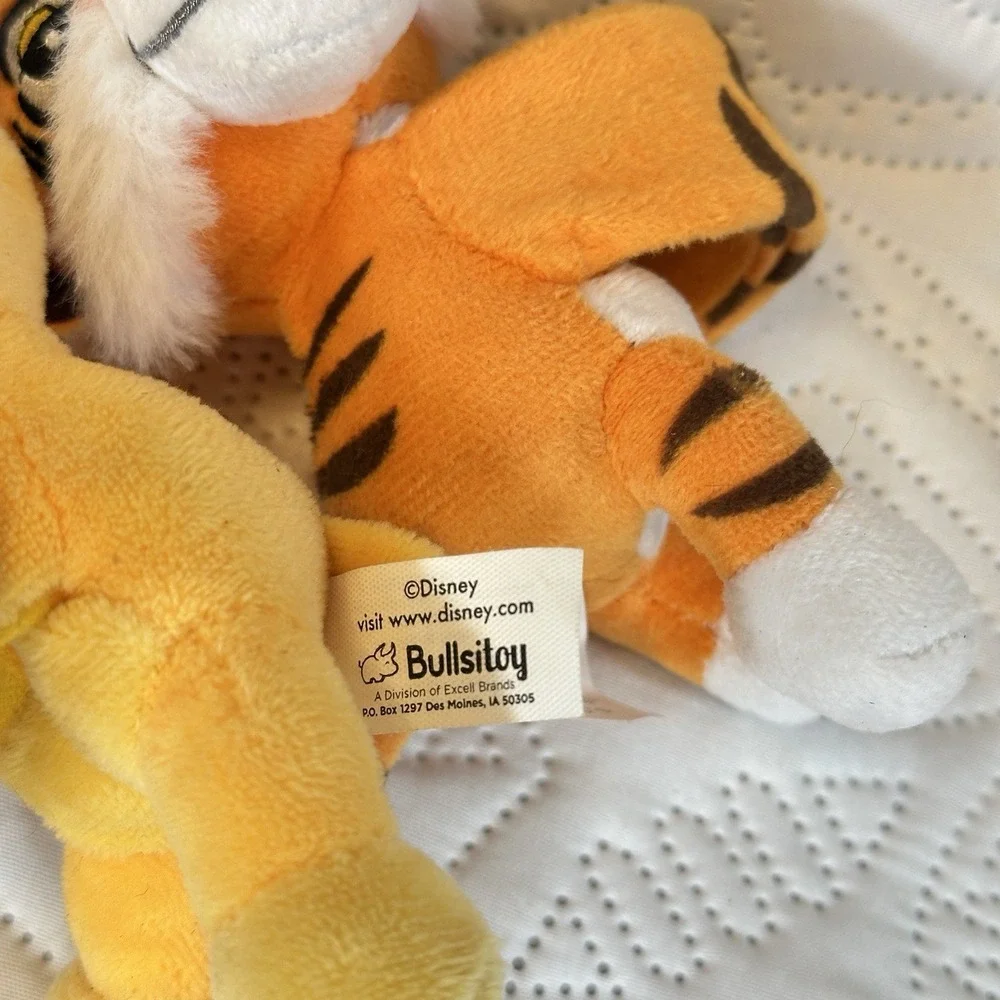 Bullsitoy Disney Slap Bracelets Lot of 4 Olaf Oogie Boogie Aladdin Simba